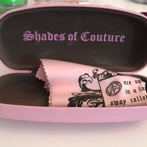 Juicy Couture Eyeglasses Case 👀